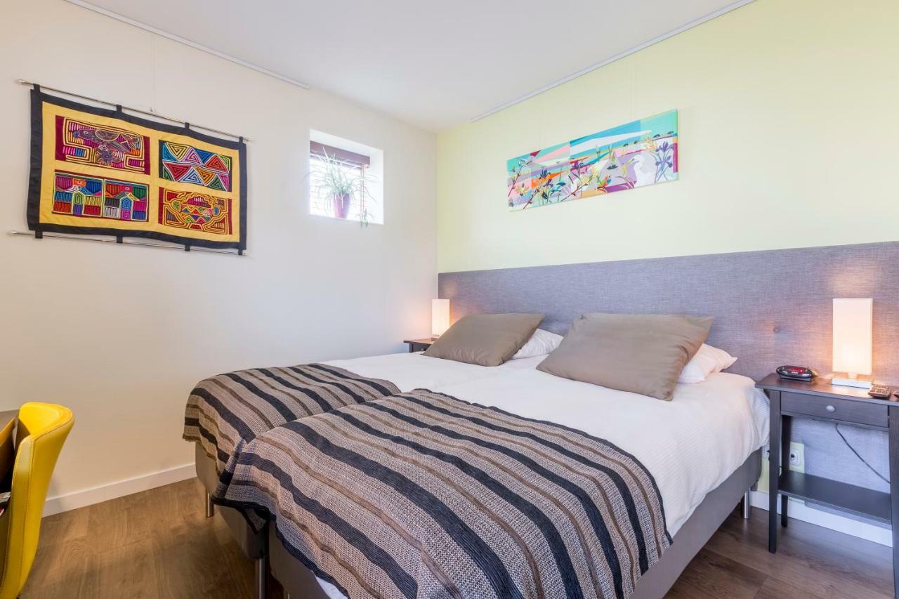 Casa Mirador Sleep Inn آلميره المظهر الخارجي الصورة